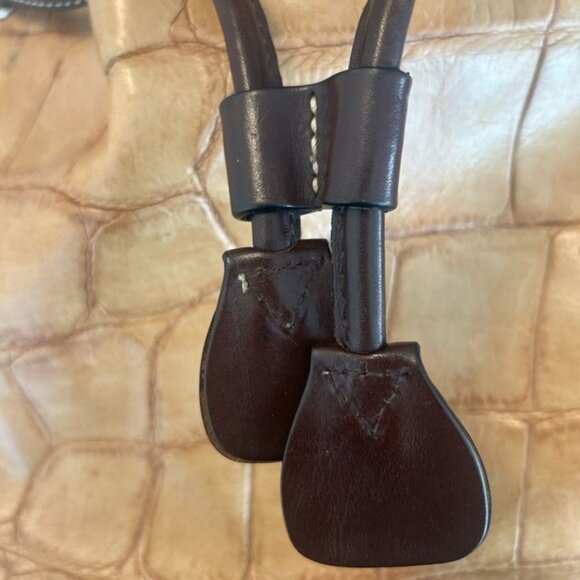 Dooney and Bourke pebble cinched drawstring leather purse vintage good condition - Picture 7 of 16